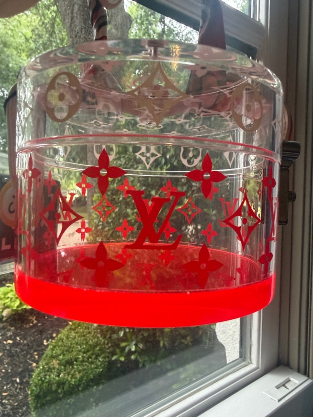 Louis Vuitton Clear Monogram Scott Case and Silk Scarf - White and Neon Red - Picture 6 of 9